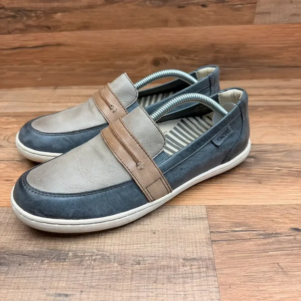 Taos Women's Size 7.5 gray Leather Loafers   Shoes